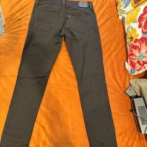 Levi's Black Jean straight